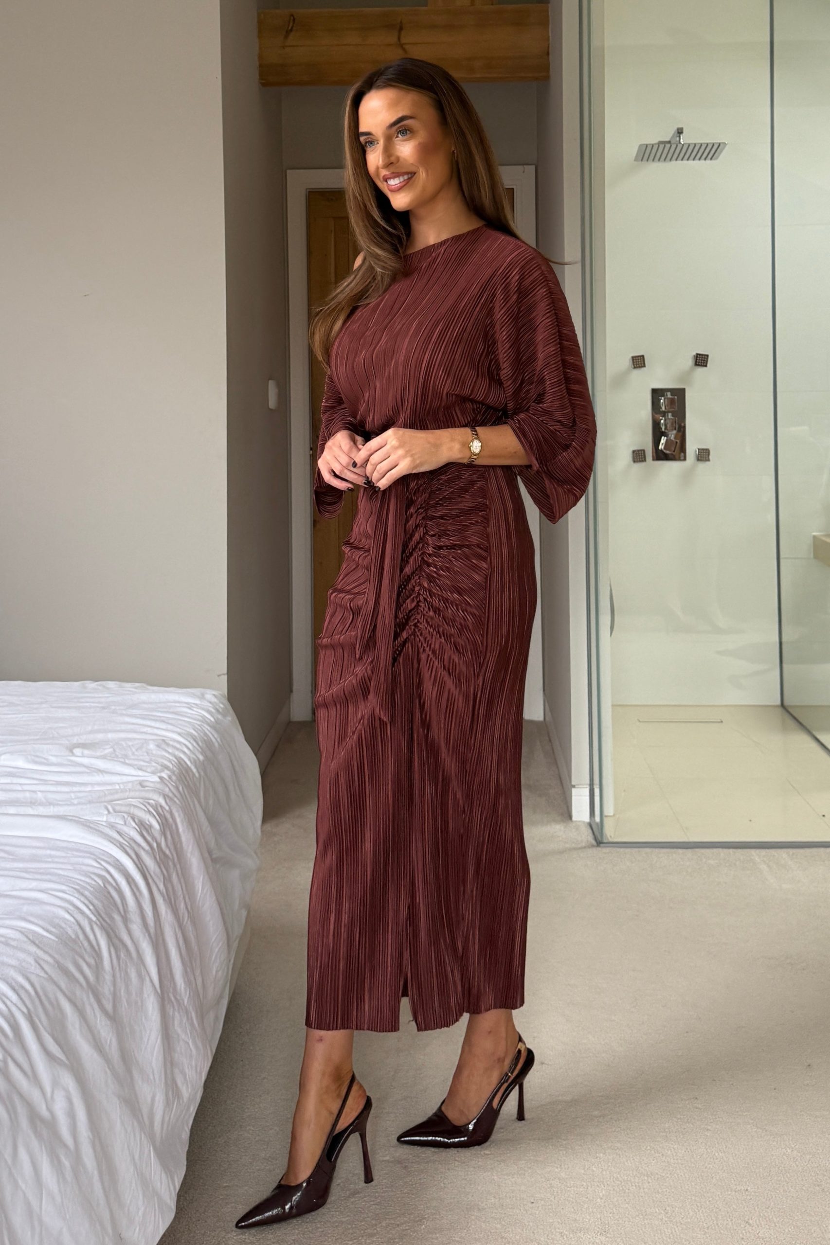 Vendy Off The Shoulder Ruched Detail Midi Dress Brown - Image 4